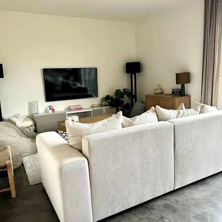 Place Des Lices, Parking, 75m2, Standing